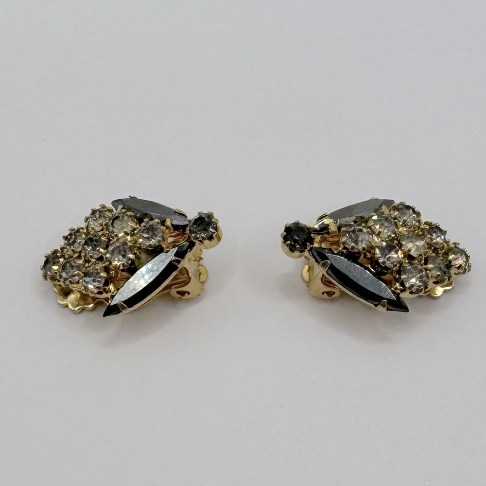 VINTAGE Crystal Clip-On Earrings - Picture 8 of 14